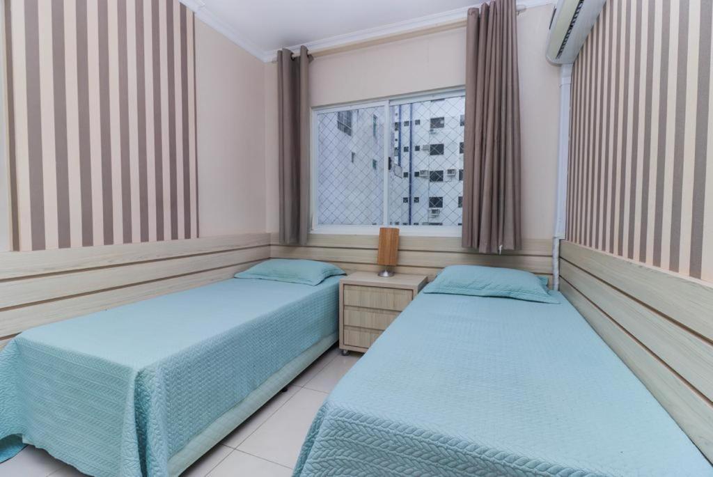 APARTAMENTO VISTA MAR - Pé na areia Balneário Camboriú Exterior foto